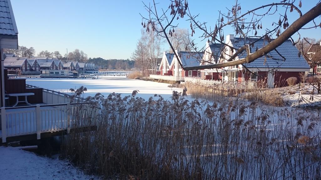 Marinapark Scharmuetzelsee Wendisch Rietz Exterior photo